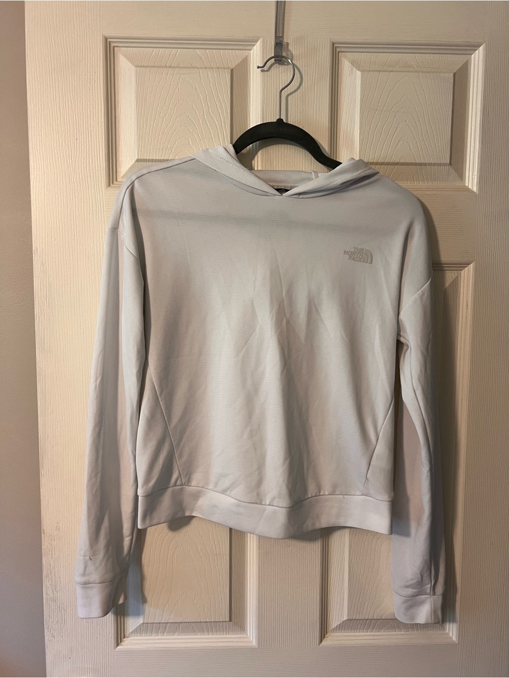 The North Face Women's Pale Gray Lightweight Hoodie